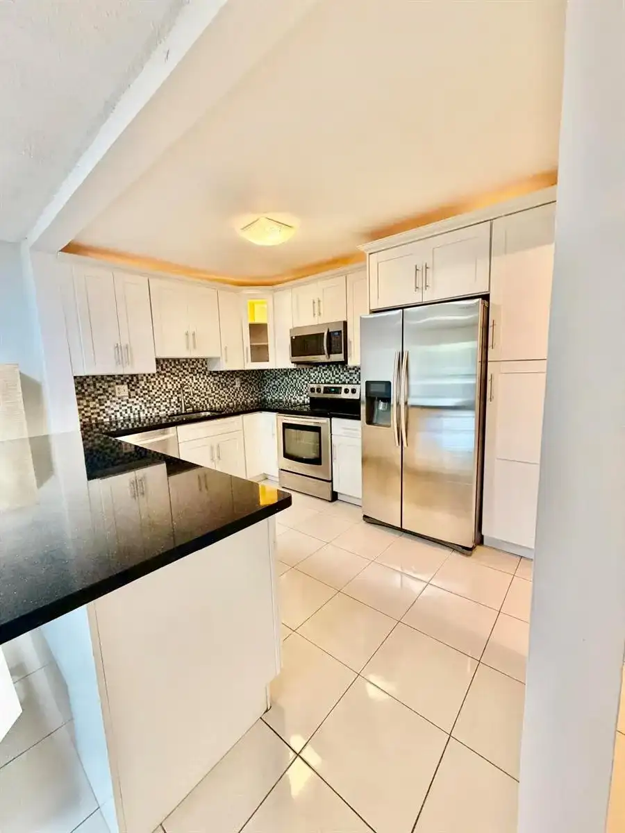 4159 NW 90th Avenue, Coral Springs FL 33065