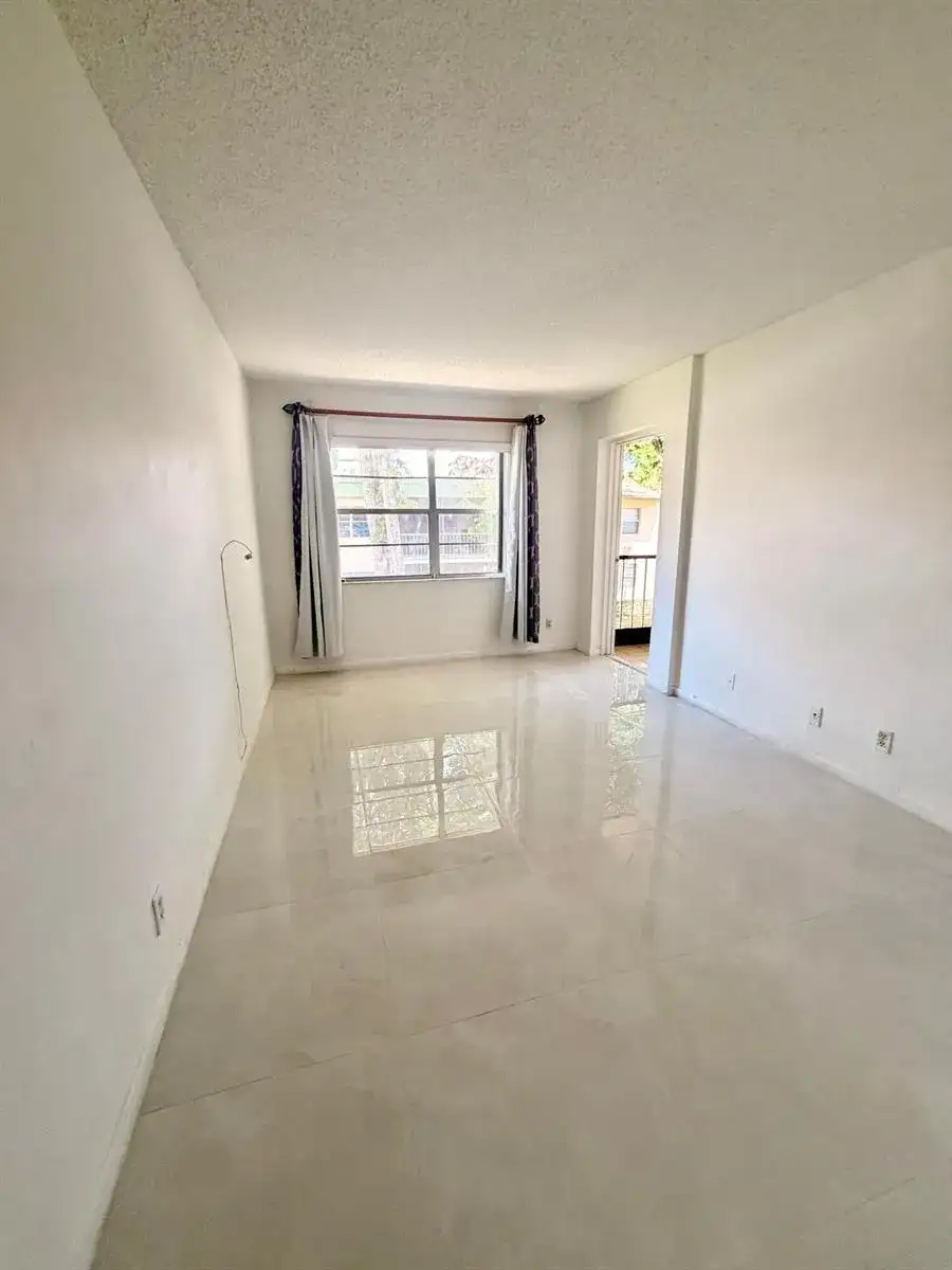 4159 NW 90th Avenue, Coral Springs FL 33065 photo 5