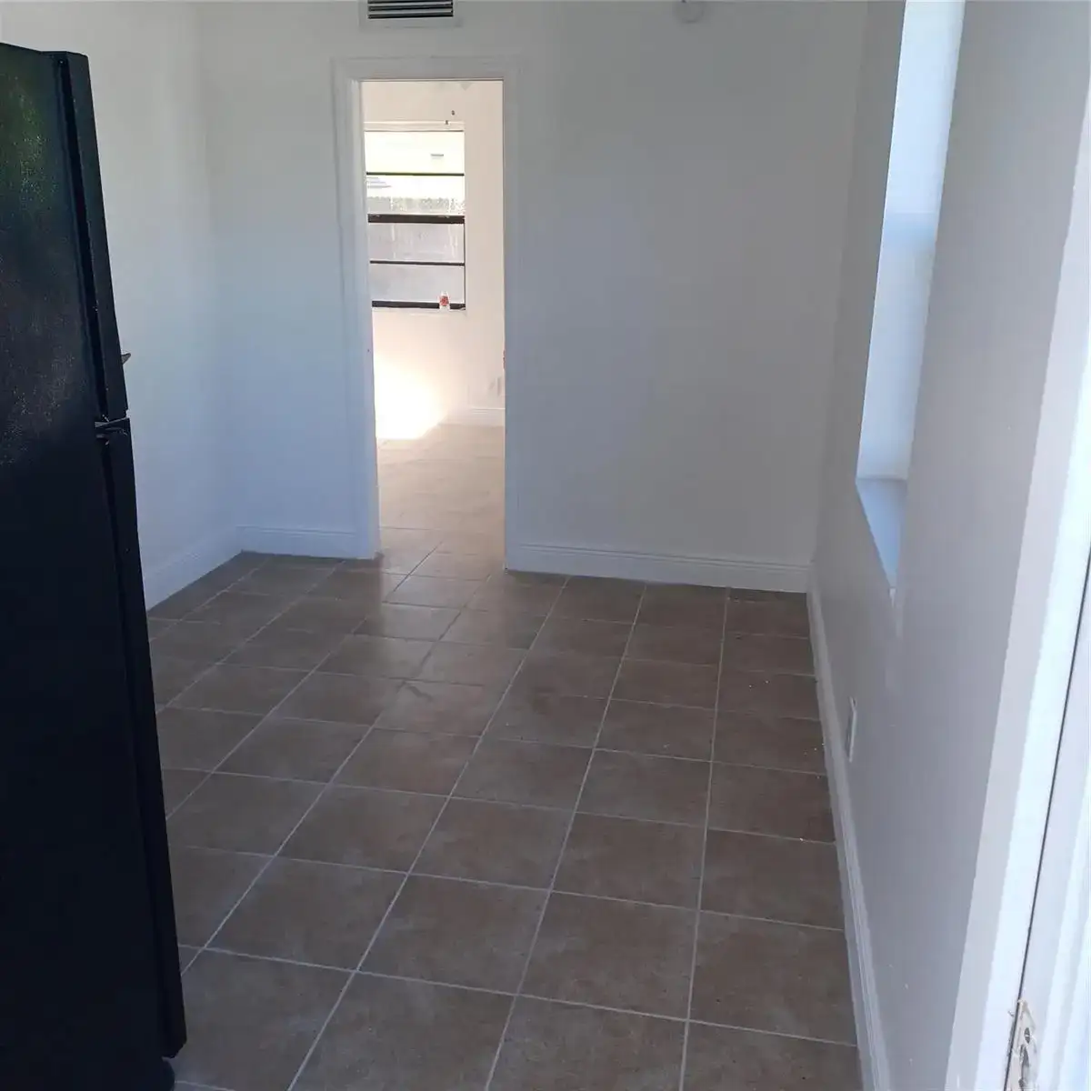 618 58TH Street, West Palm Beach FL 33407 photo 2