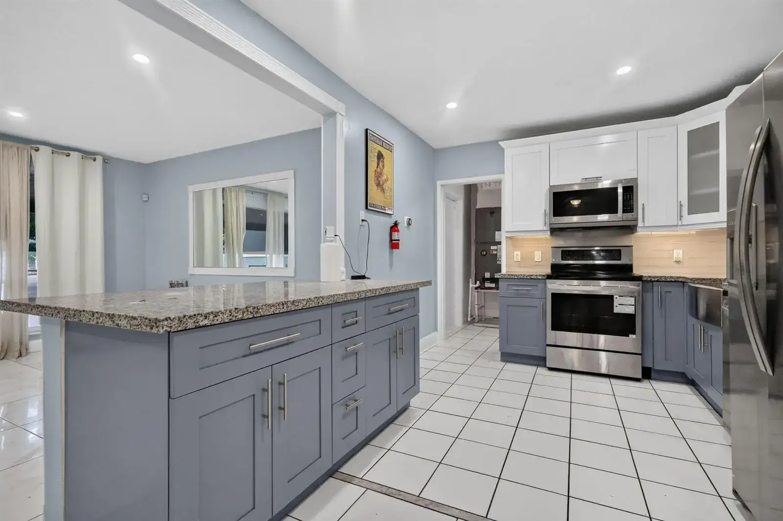 2707 BAHAMA Drive, Miramar FL 33023 photo 4