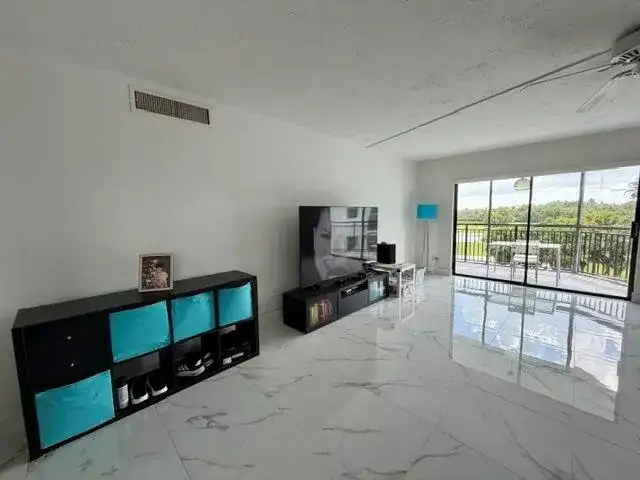 16141 W BLATT Boulevard # 413, Weston FL 33326 photo 4