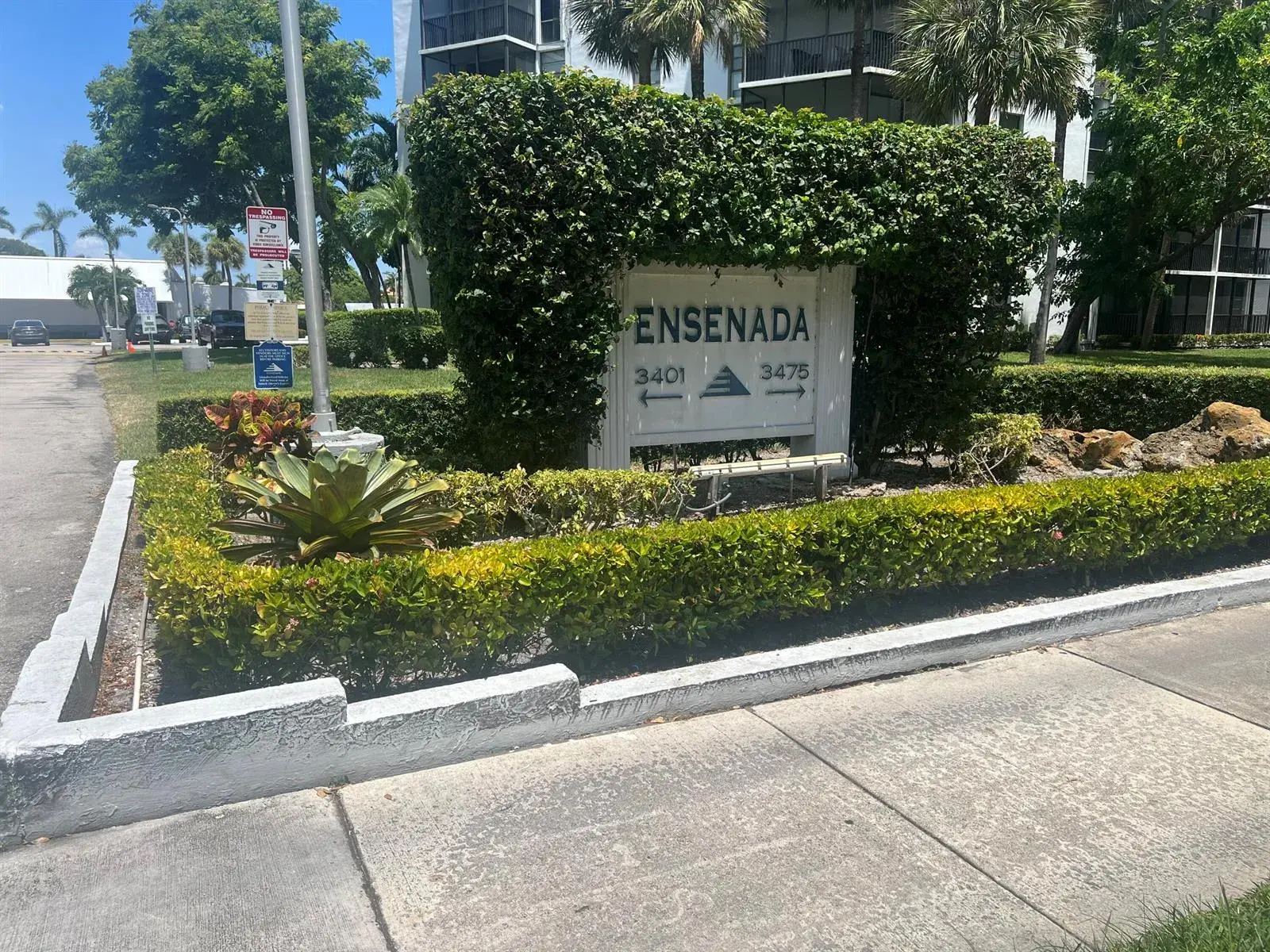 3475 N COUNTRY CLUB Drive # 206, Aventura FL 33180