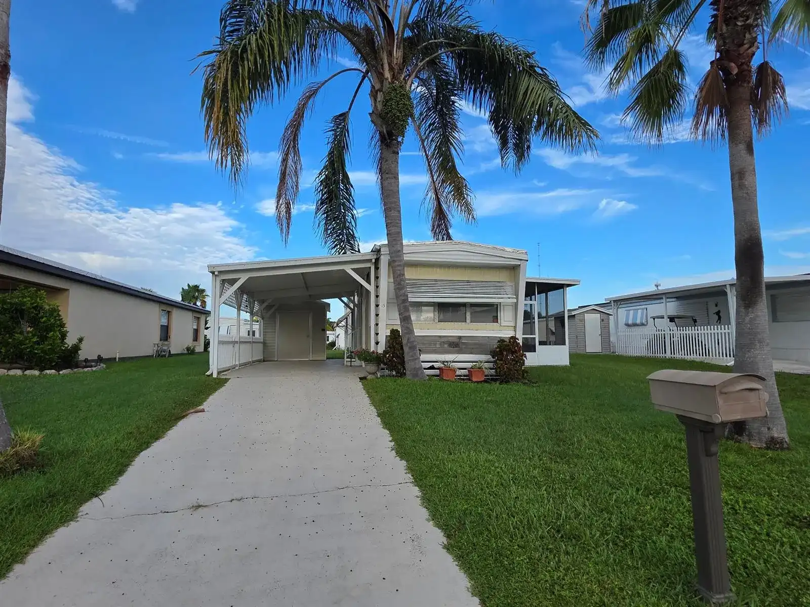 15 Grande Vista Way, Port St. Lucie FL 34952