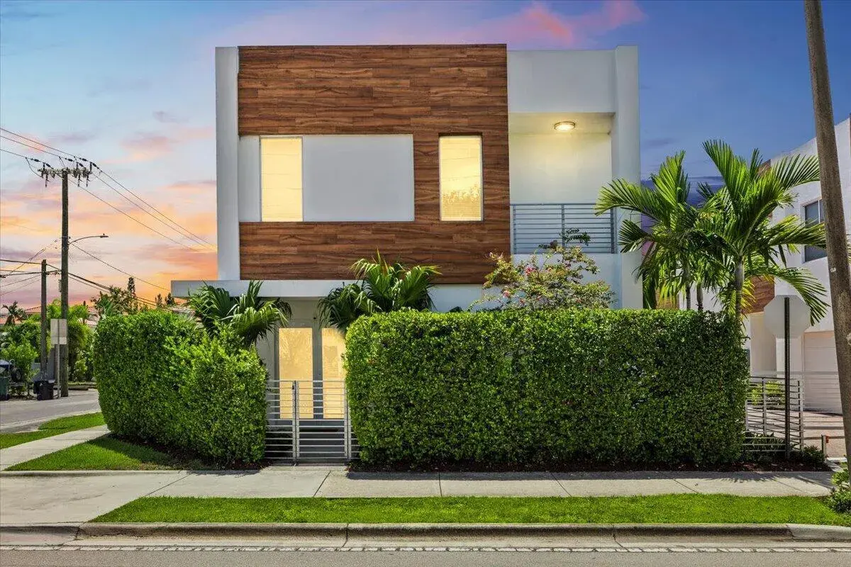 1255 NE 18TH Avenue, Fort Lauderdale FL 33304
