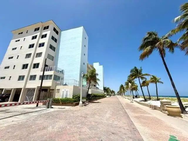 300 OREGON Street # 506, Hollywood FL 33019