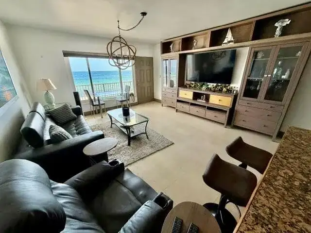 300 OREGON Street # 506, Hollywood FL 33019 photo 4