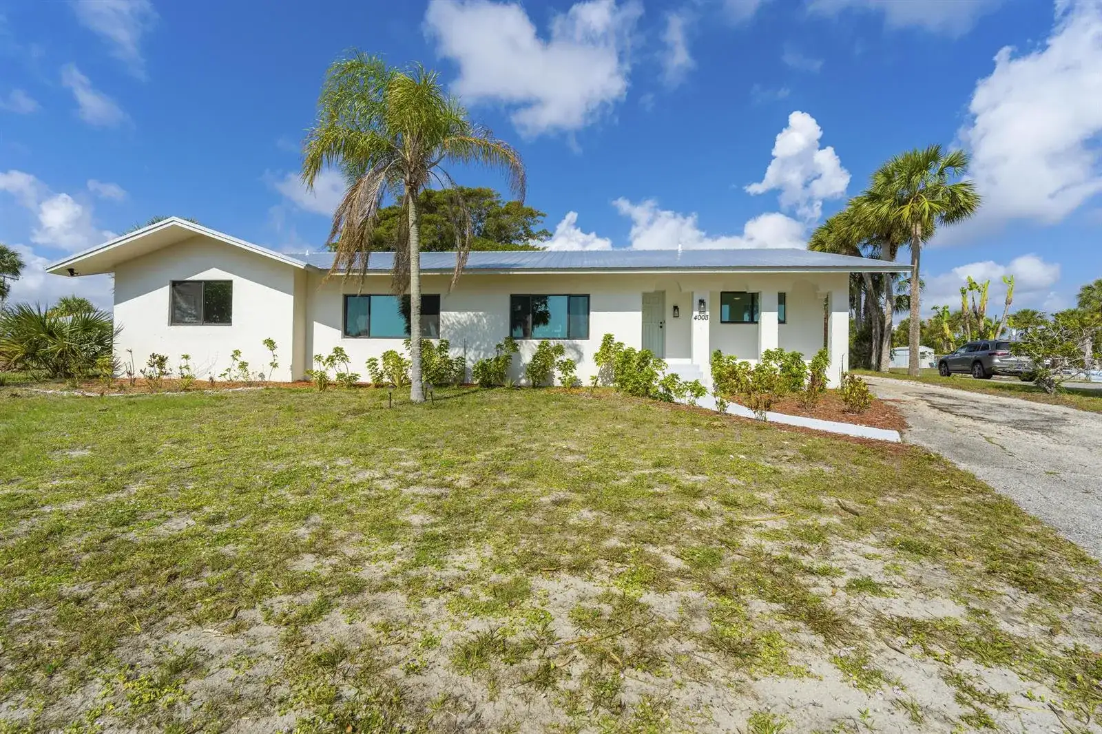 4003 S Indian River Drive, Fort Pierce FL 34982 photo 2