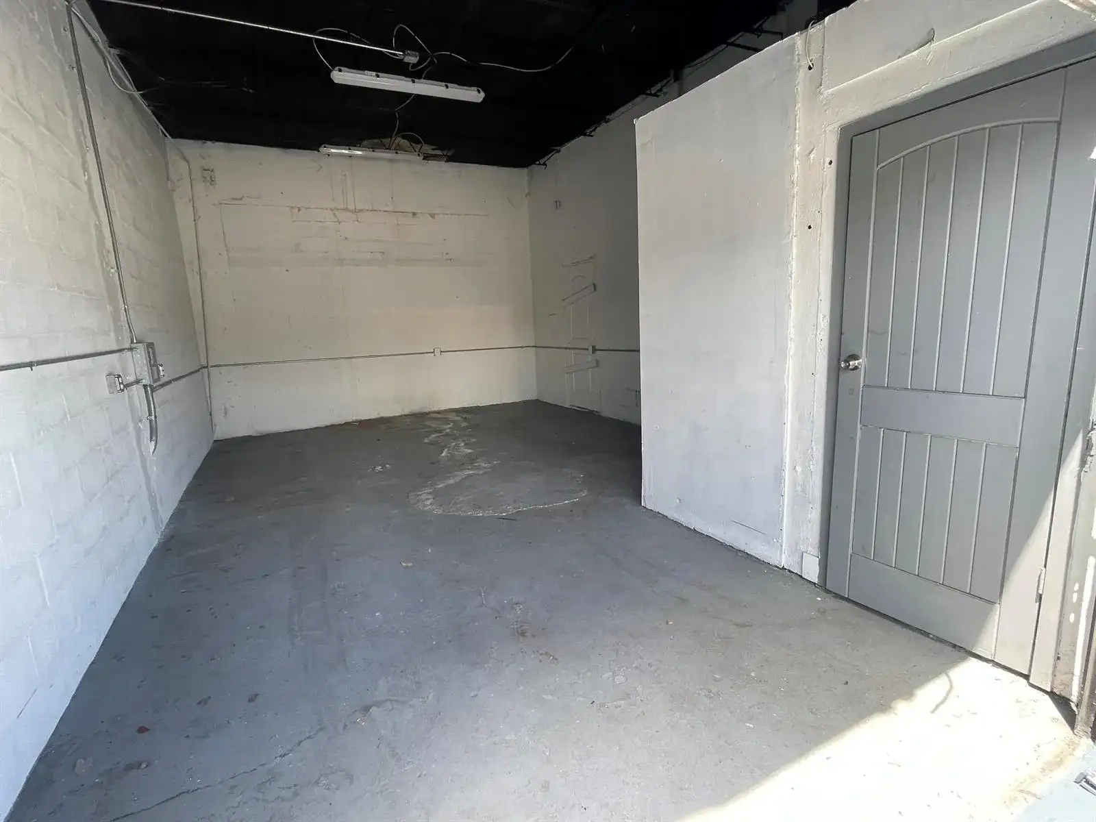 823 NW 45TH Street, Oakland Park FL 33309 photo 3