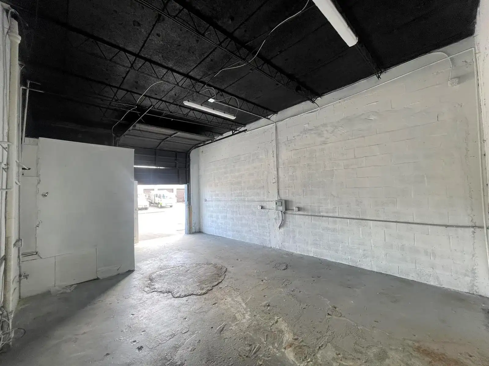 823 NW 45TH Street, Oakland Park FL 33309 photo 5