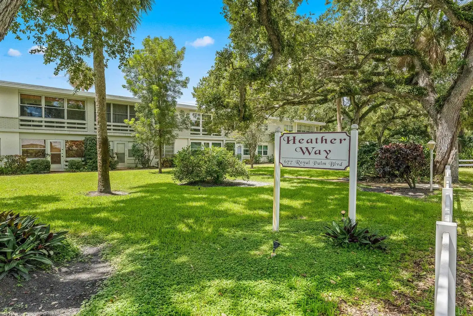 677 ROYAL PALM Boulevard # 7, Vero Beach FL 32960