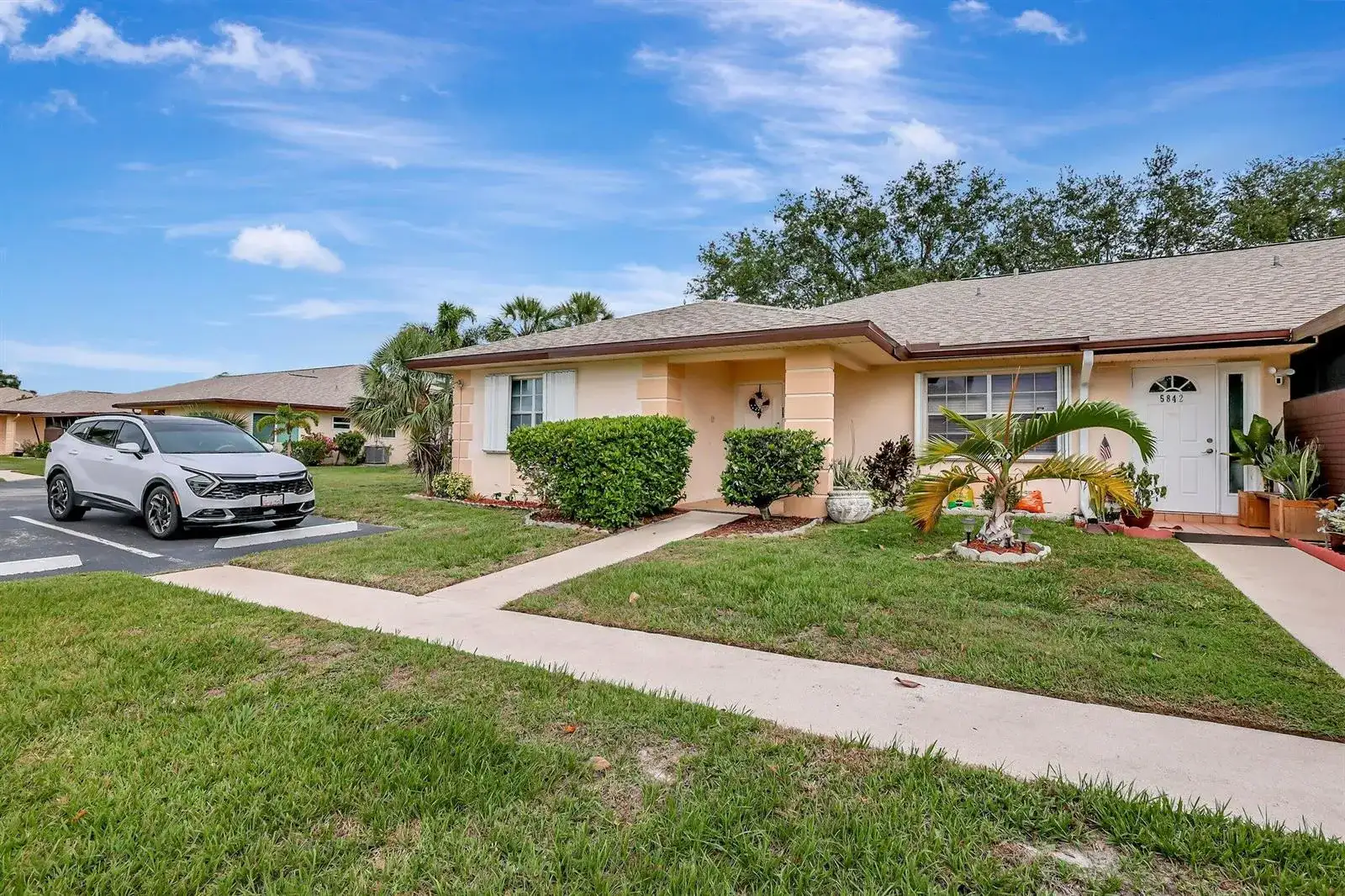 5840 SUMMERFIELD Court, Fort Pierce FL 34982 photo 2