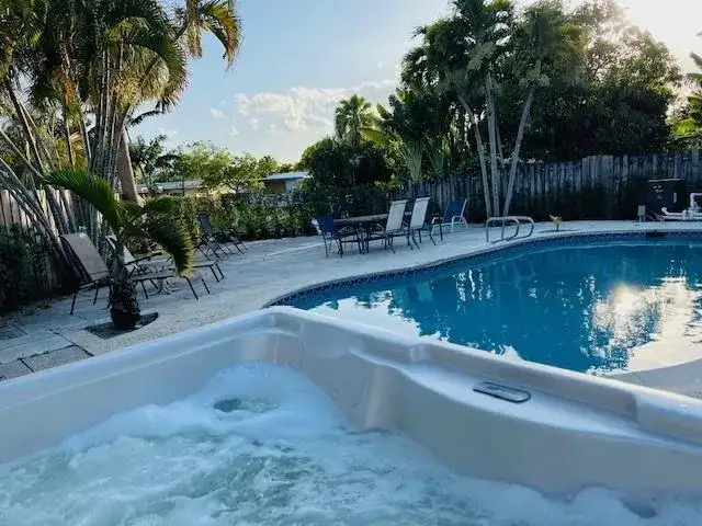 2401 ANDROS Lane, Fort Lauderdale FL 33312 photo 2