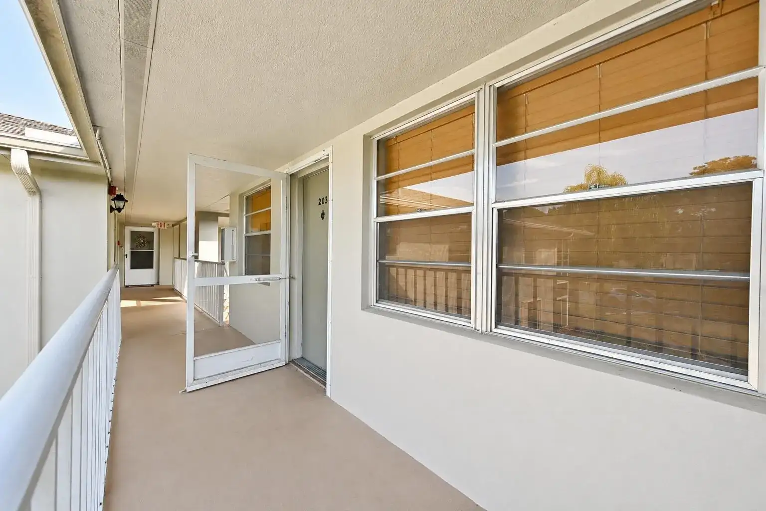 27 LAKE VISTA Trail # 203, Port St. Lucie FL 34952 photo 2