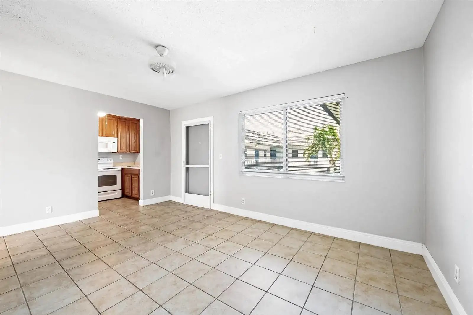 1001 SE 16TH Street # 15, Fort Lauderdale FL 33316 photo 3