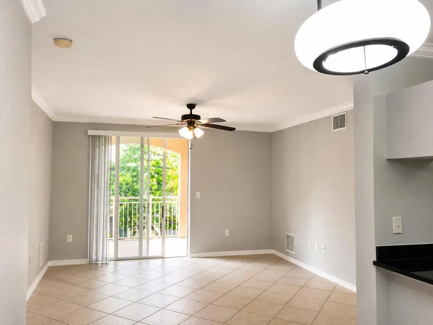 6521 Emerald Dunes Drive, West Palm Beach FL 33411 photo 4