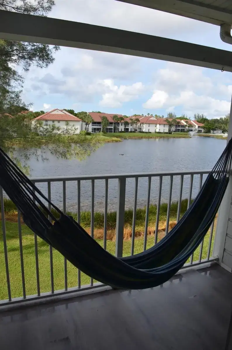 253 CYPRESS POINT Drive, Palm Beach Gardens FL 33418 photo 2