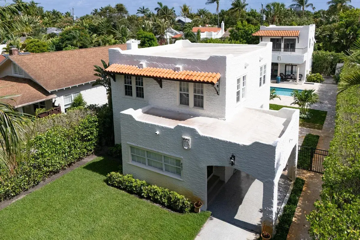 807 Ardmore Road, West Palm Beach FL 33401