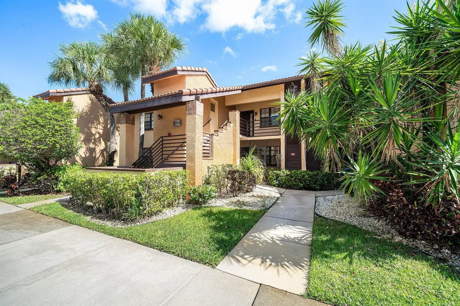 11223 Aspen Glen Drive, Boynton Beach FL 33437 photo 3