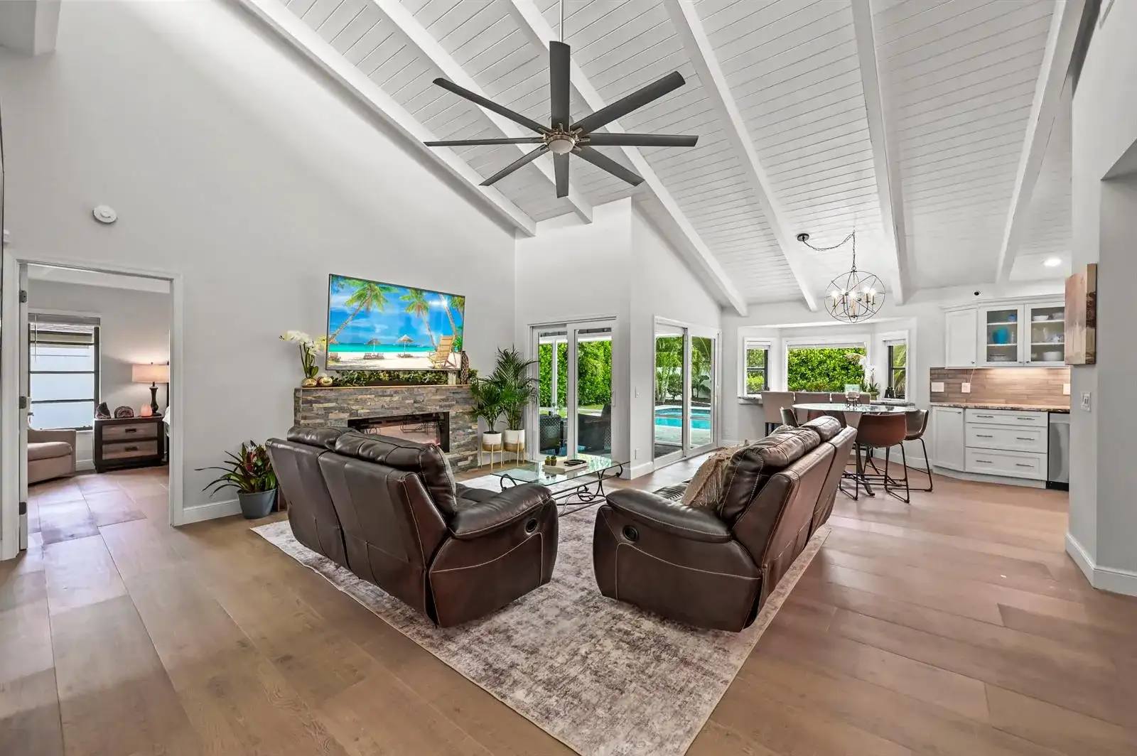 1102 Kriss Lane, Jupiter FL 33458 photo 5