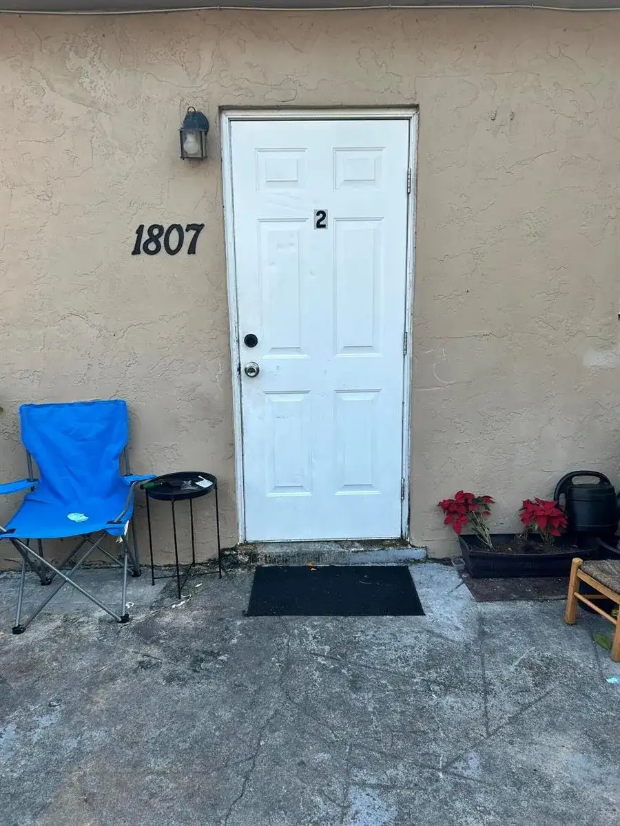 1807 Douglas Street S, FL 33460 photo 2