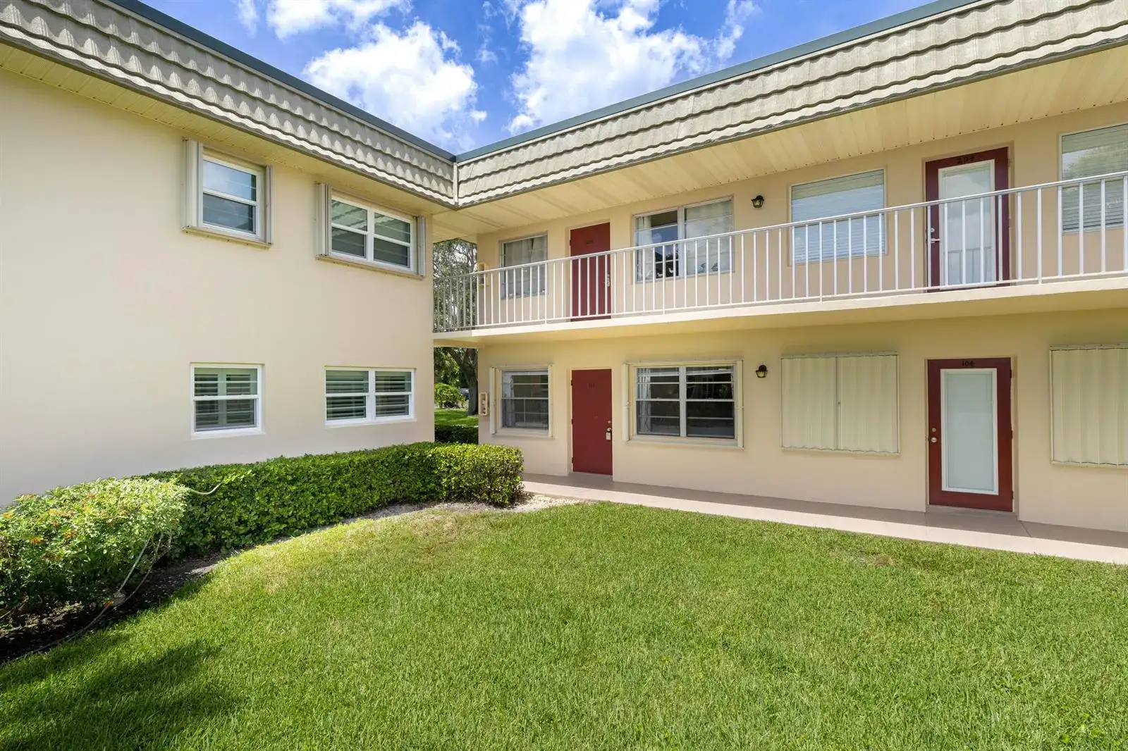36 VISTA GARDENS Trail # 103, Vero Beach FL 32962 photo 4