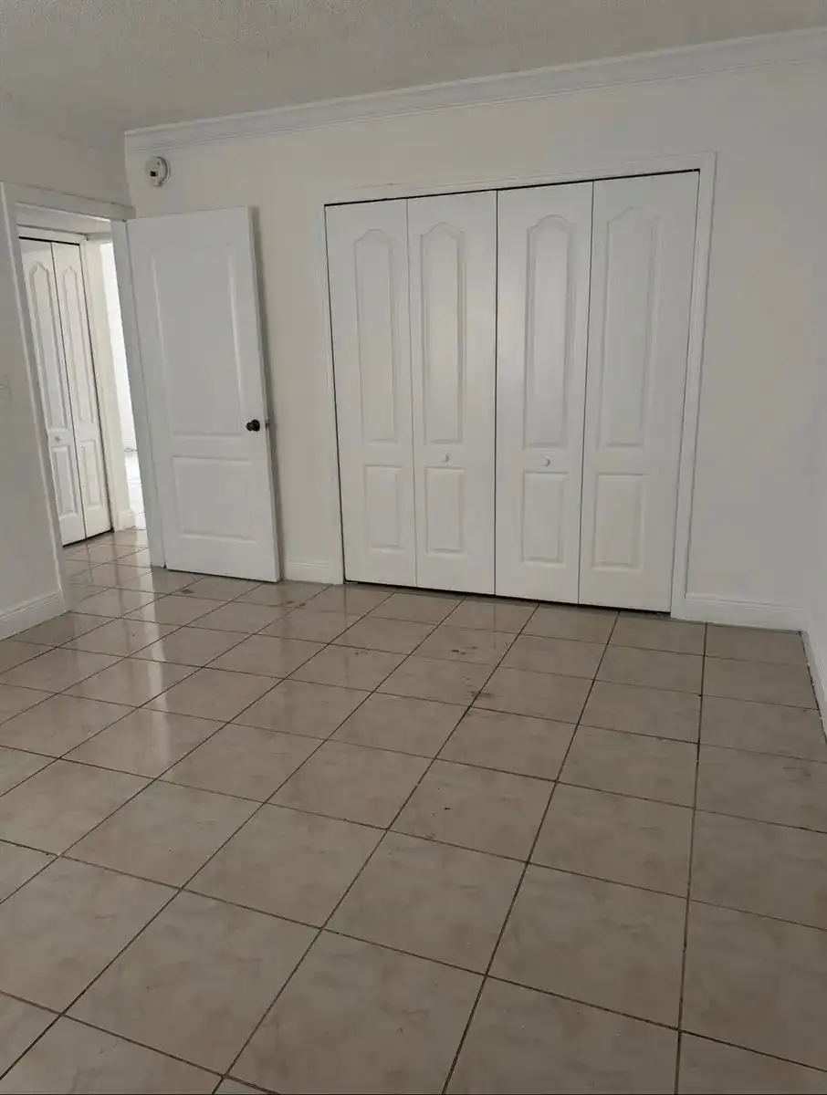 16118 NE 21ST Avenue # 5, North Miami Beach FL 33162
