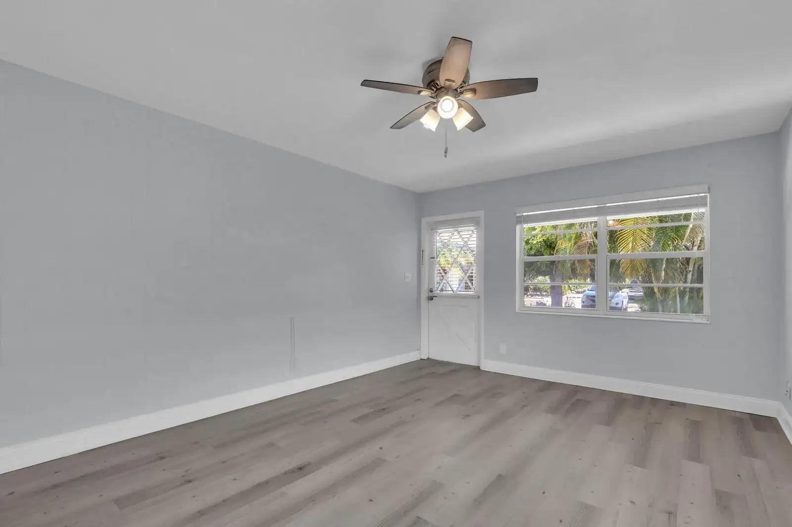 112 SANDAL Lane # 4, Palm Beach Shores FL 33404 photo 5