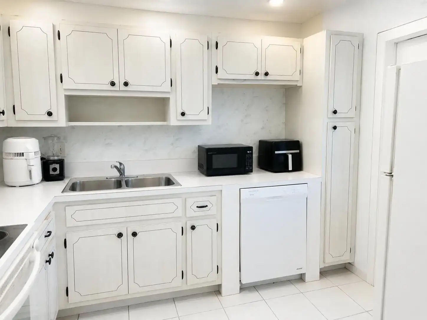2200 Park Lane # 107, Hollywood FL 33021