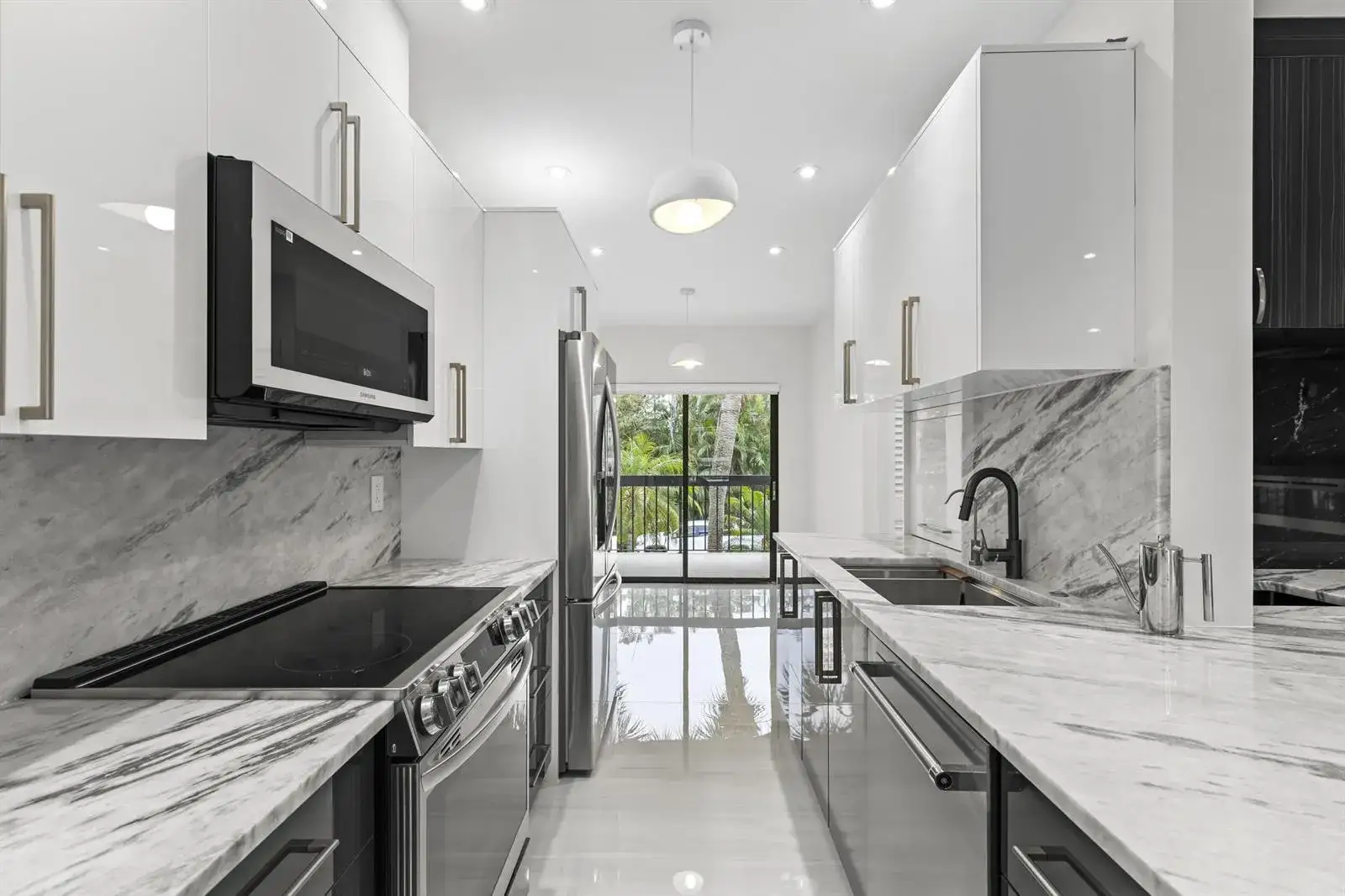 11311 POND VIEW Drive # C203, Wellington FL 33414