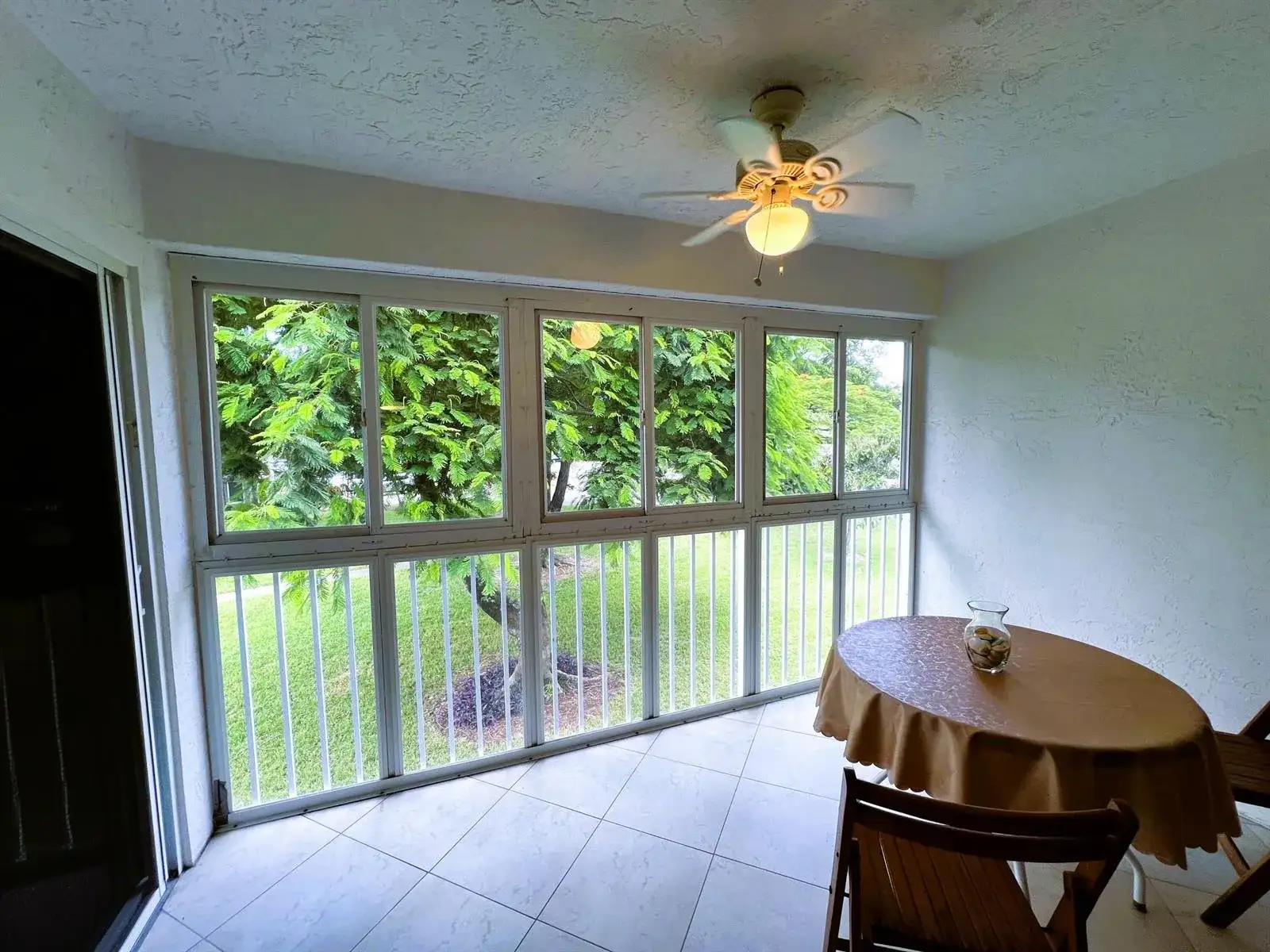 1105 Bahama Bend # A2, Coconut Creek FL 33066 photo 3