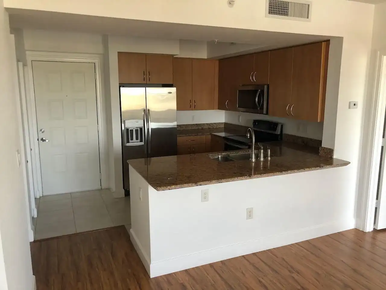 1830 RADIUS Drive # 1009, Hollywood FL 33020