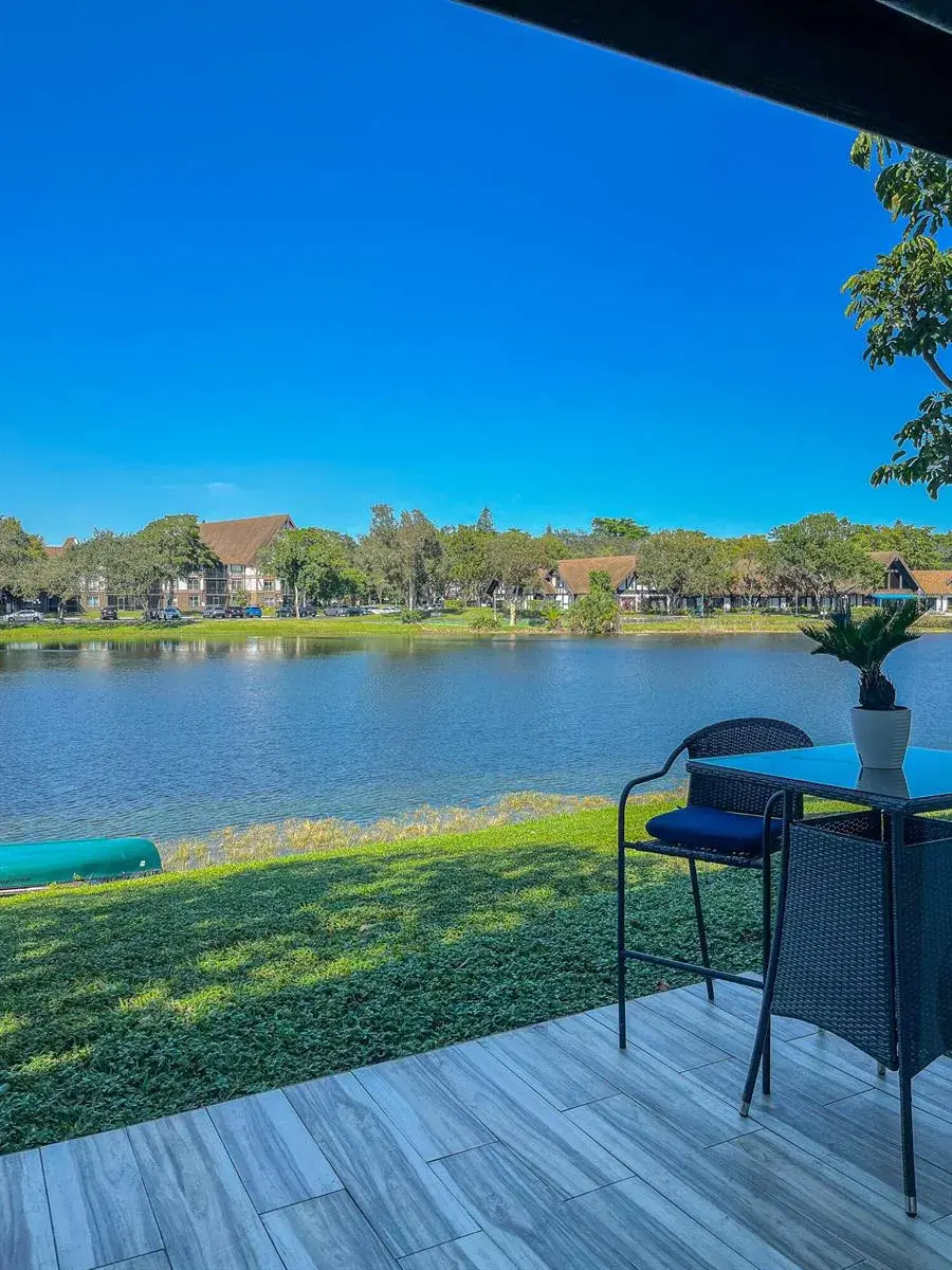 3457 SPRING BLUFF Place # 14, Lauderhill FL 33319
