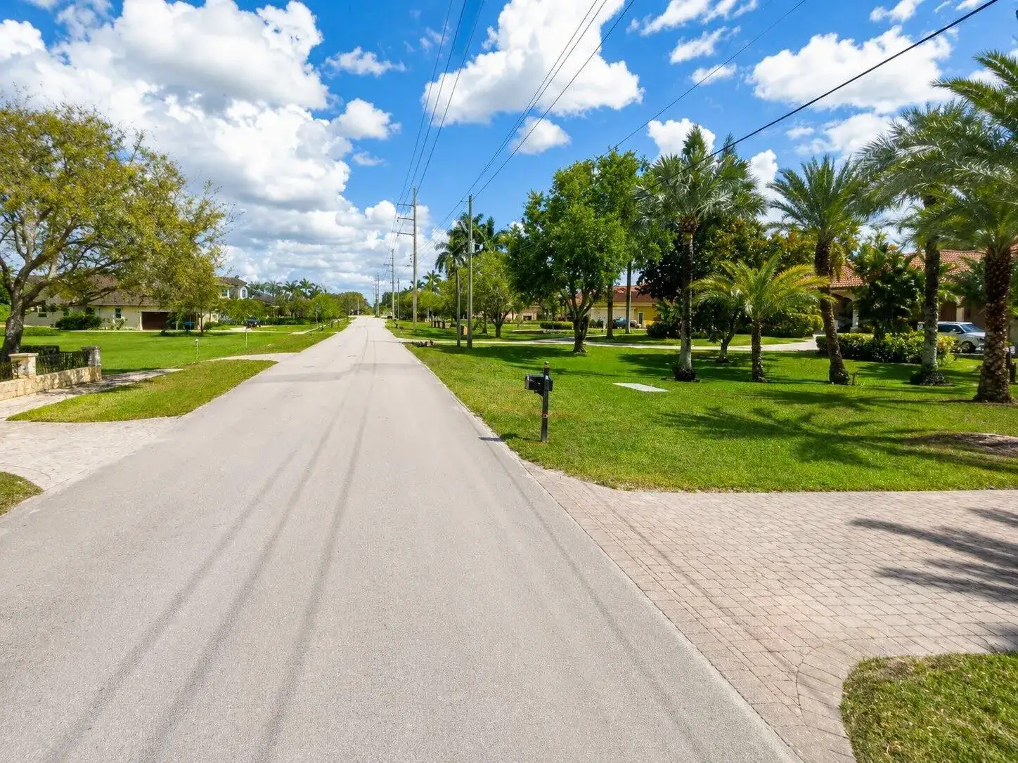 12465 SW 20th Street, Davie FL 33325 photo 3
