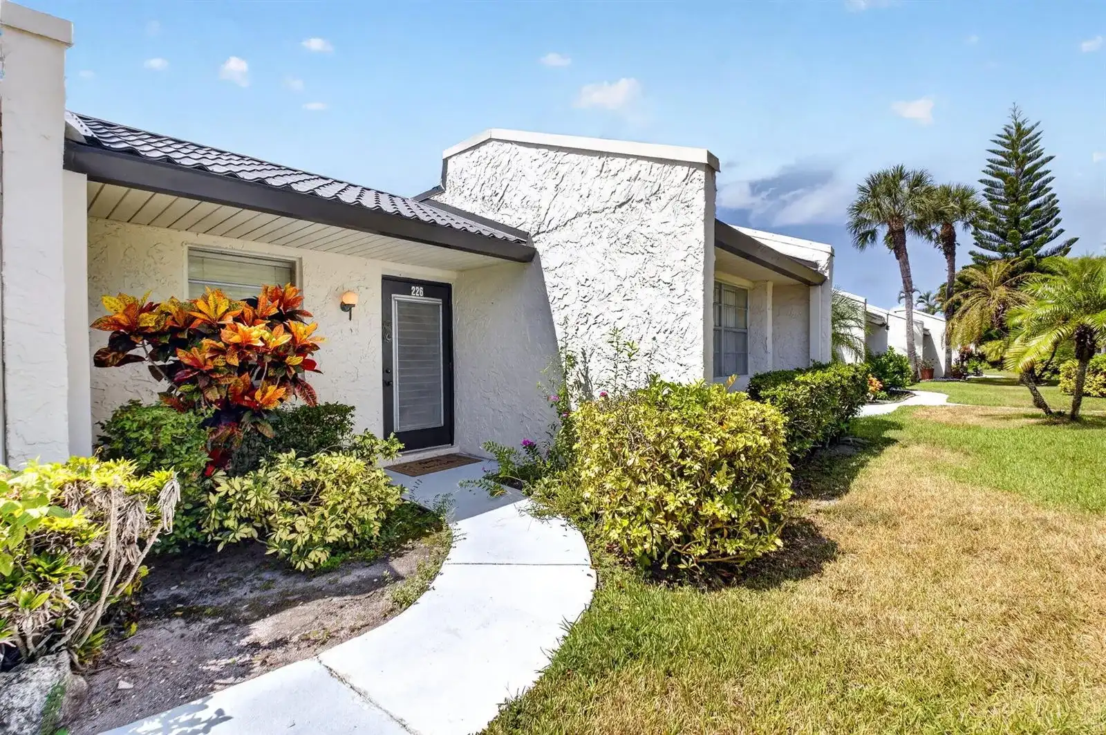 226 LAKE CONSTANCE Drive # 226, West Palm Beach FL 33411