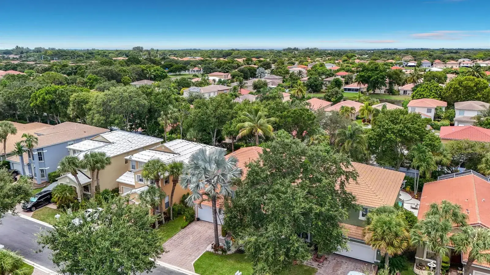 6657 LURAIS Drive, Lake Worth FL 33463 photo 4