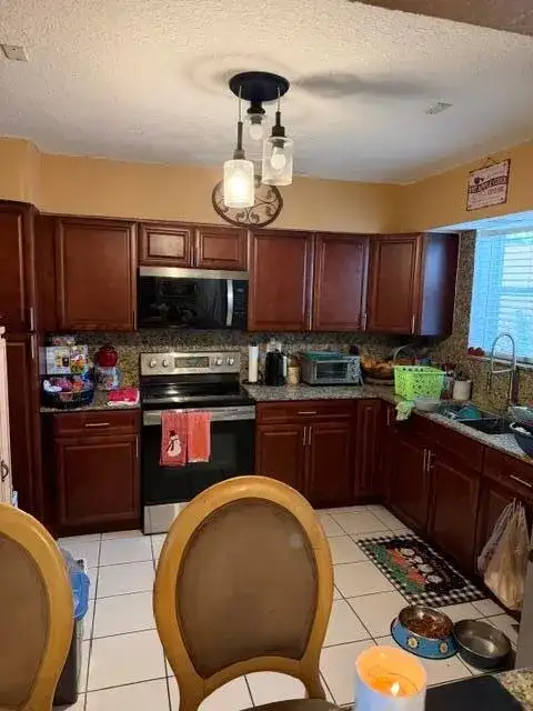 2227 WILEY Court, Hollywood FL 33020 photo 5