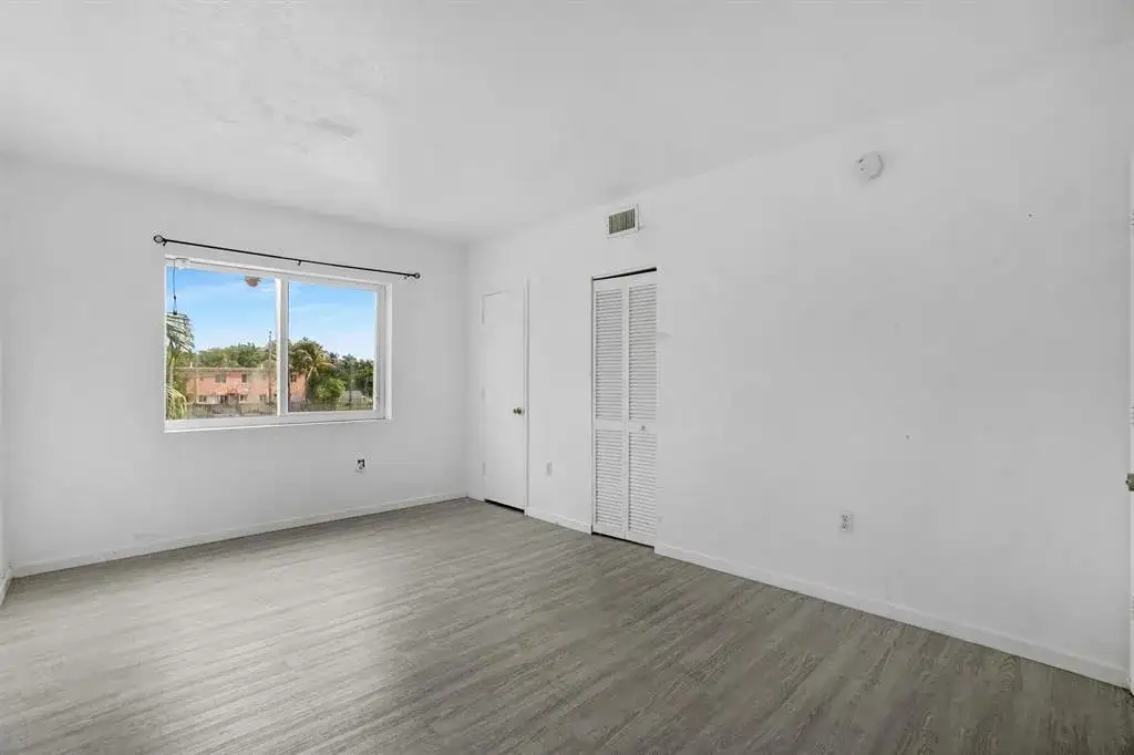 306 NW 84th Terrace # 306, Miami FL 33150 photo 5