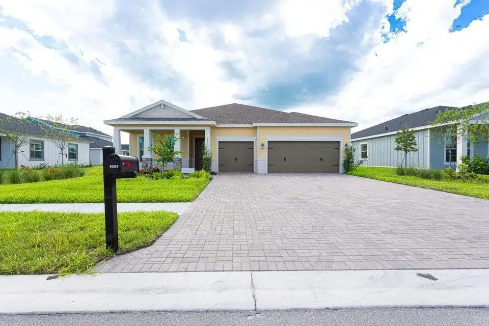 1061 Haywagon Trail, Loxahatchee FL 33470 photo 5