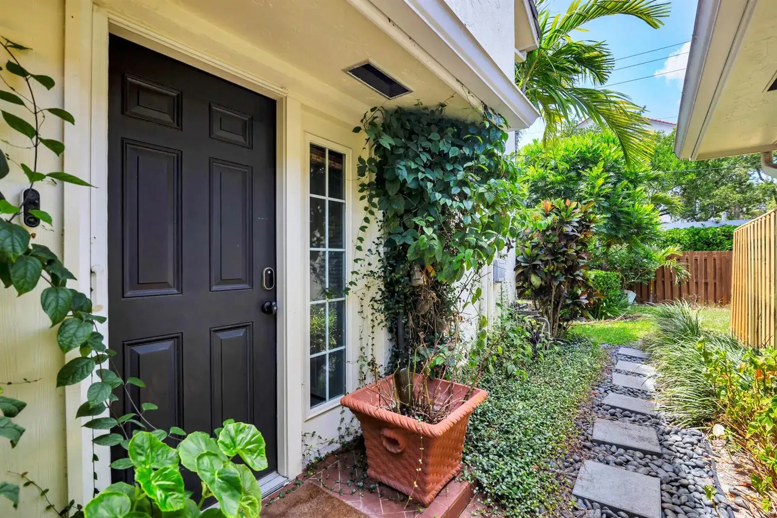 11290 Glen Oaks Court, North Palm Beach FL 33408 photo 4