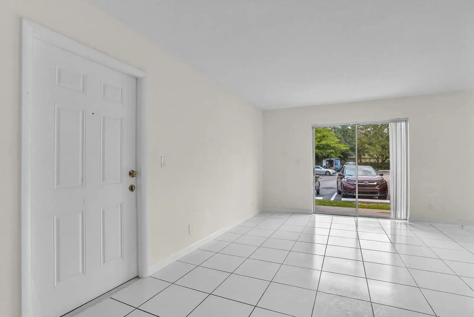1854 Abbey Road # 101, West Palm Beach FL 33415 photo 2