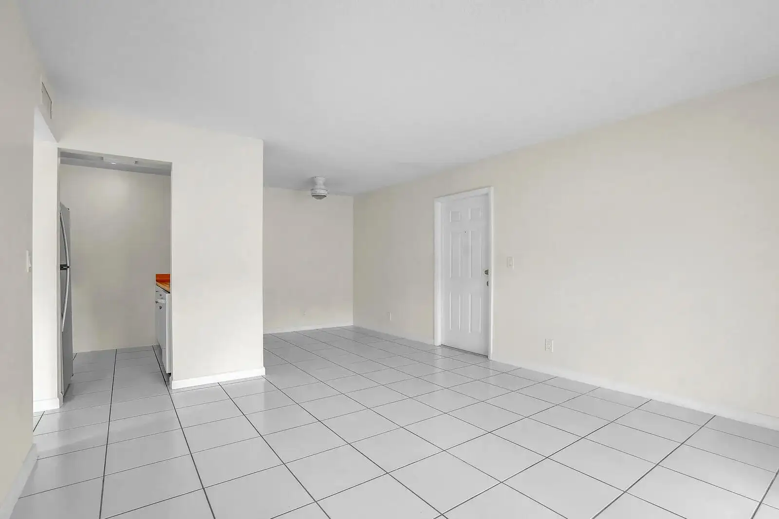 1854 Abbey Road # 101, West Palm Beach FL 33415 photo 5