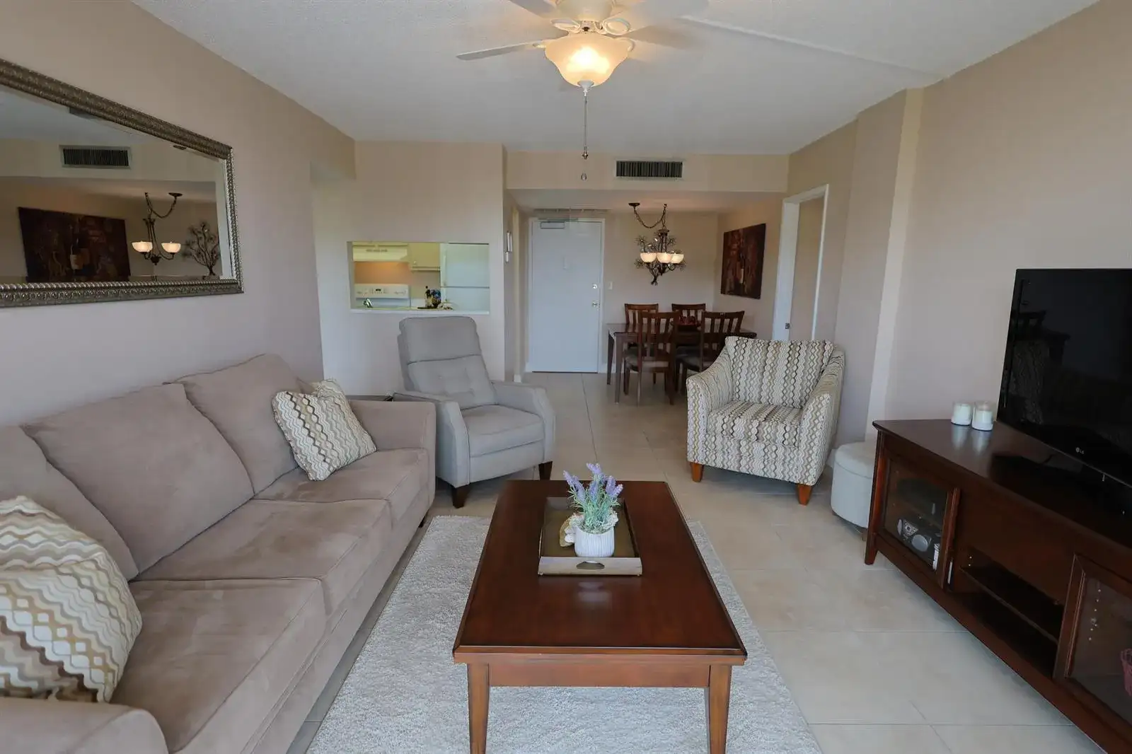 777 S Federal Highway, Pompano Beach FL 33062 photo 2