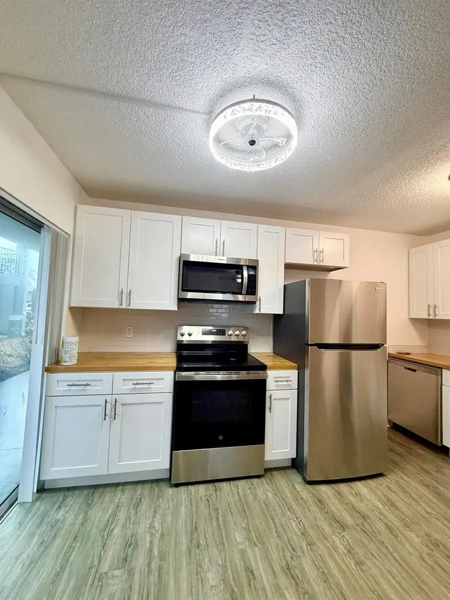 436 AUBURN # 105, FL 32118 photo 5
