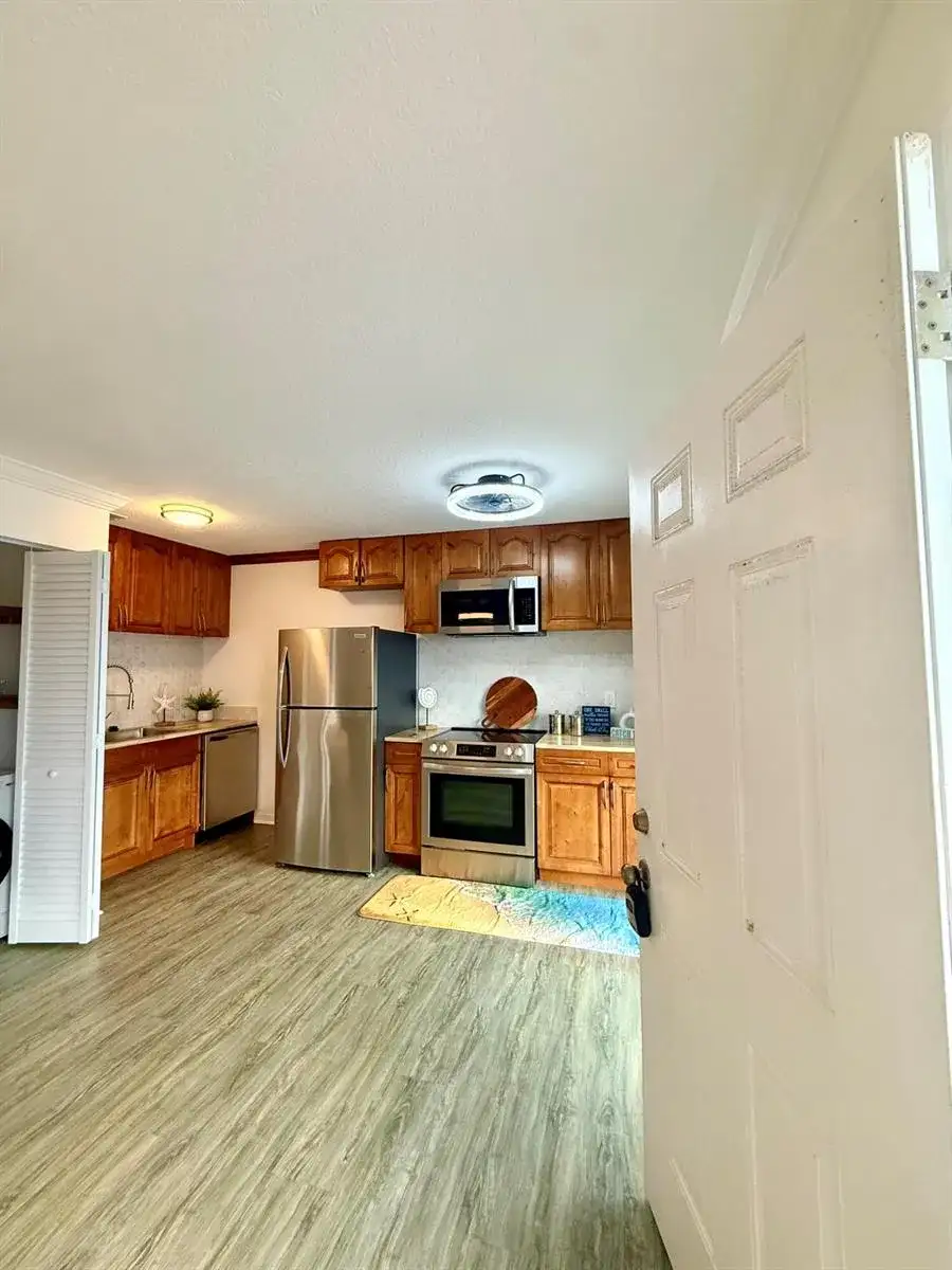 436 AUBURN # 203, FL 32118 photo 5