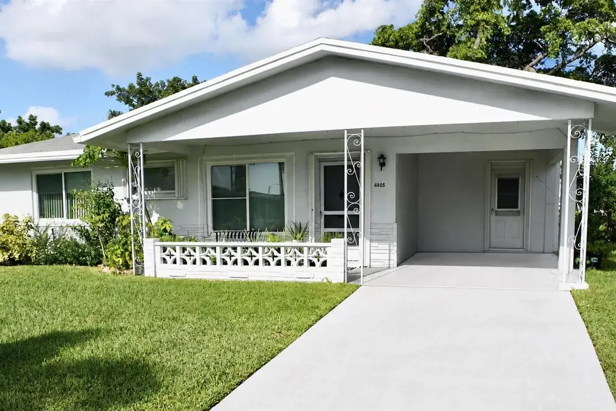 4405 NW 48th Avenue, Tamarac FL 33319