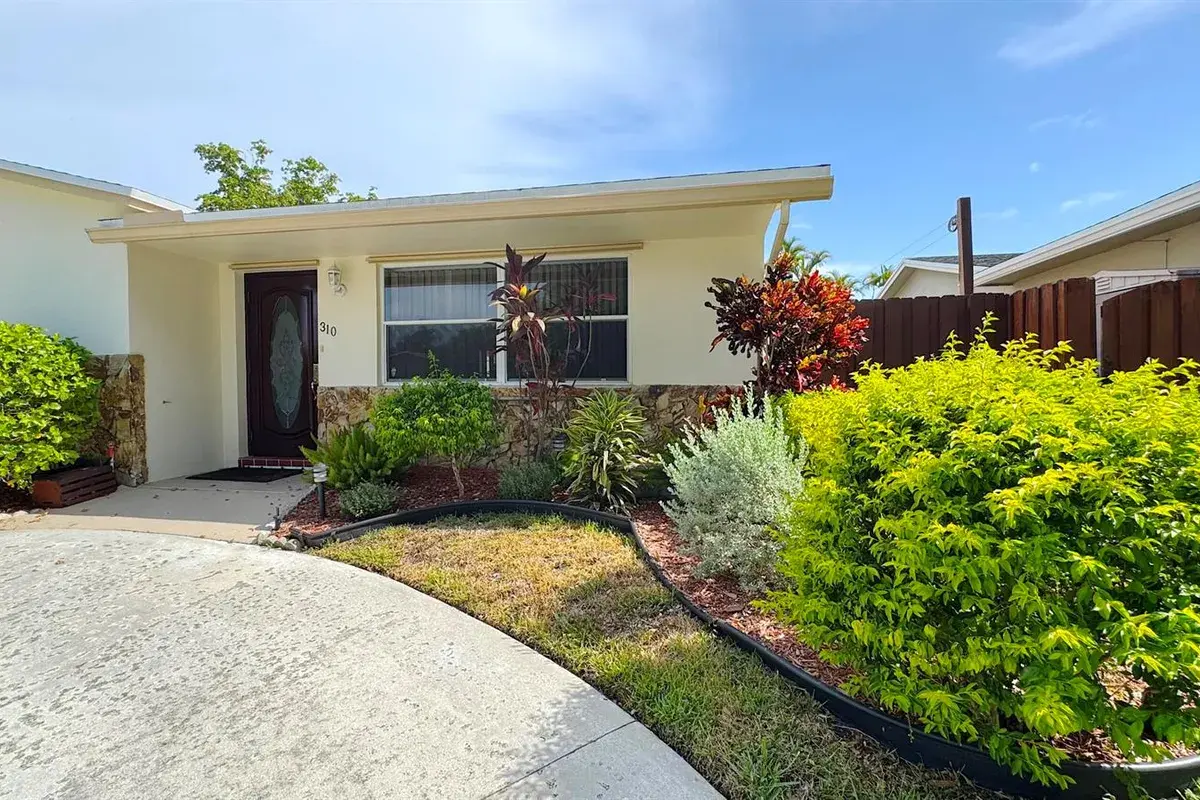 310 SE 4TH Terrace, Dania Beach FL 33004