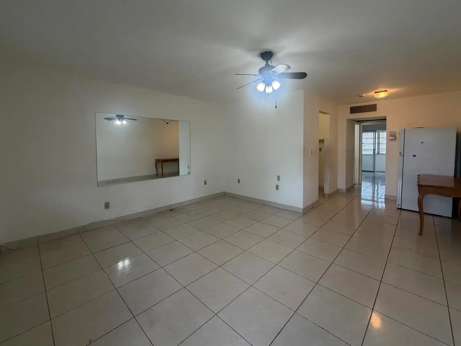 20210 NE 2ND Avenue # V14, Miami Gardens FL 33179 photo 2