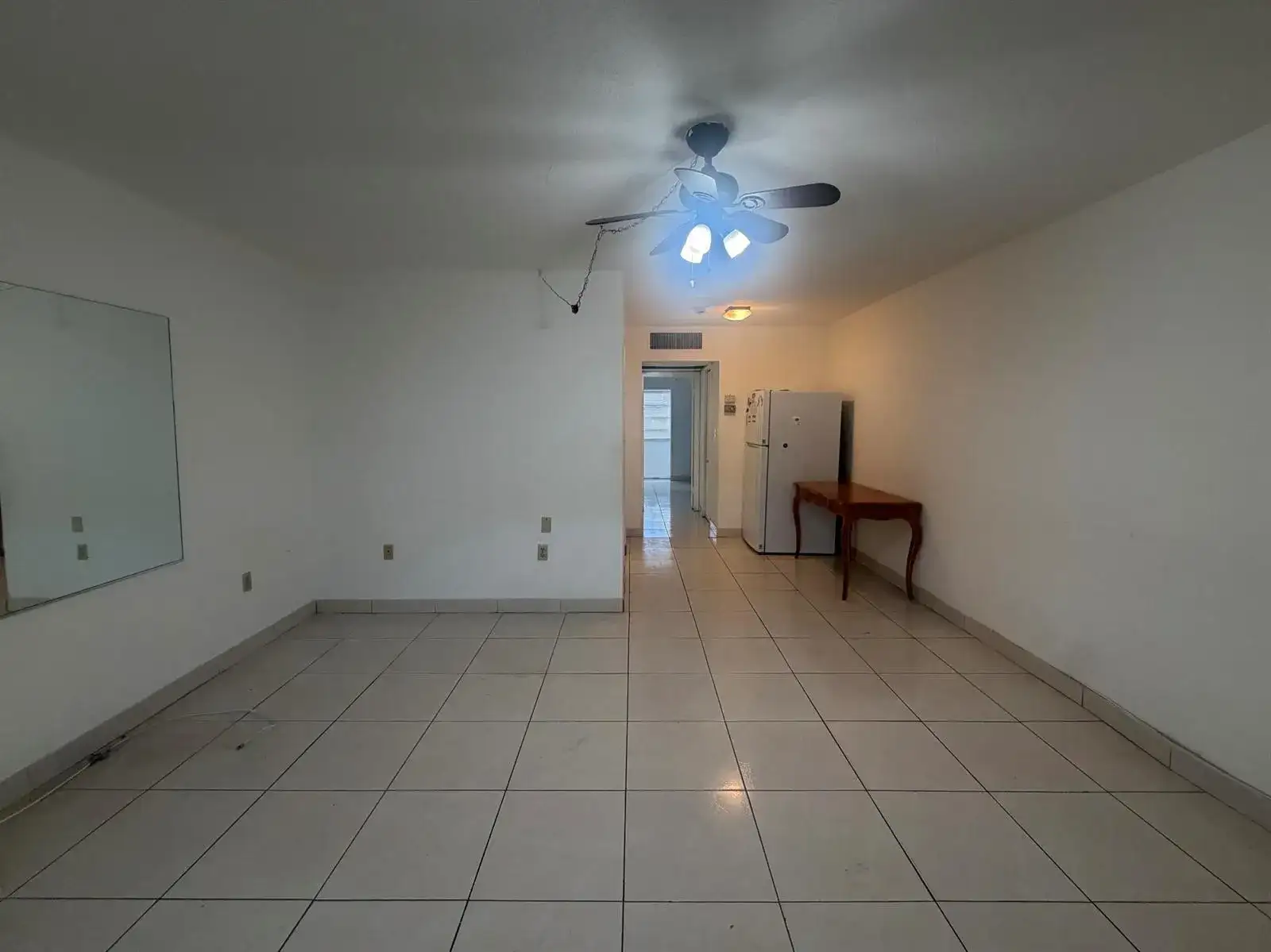 20210 NE 2ND Avenue # V14, Miami Gardens FL 33179 photo 3