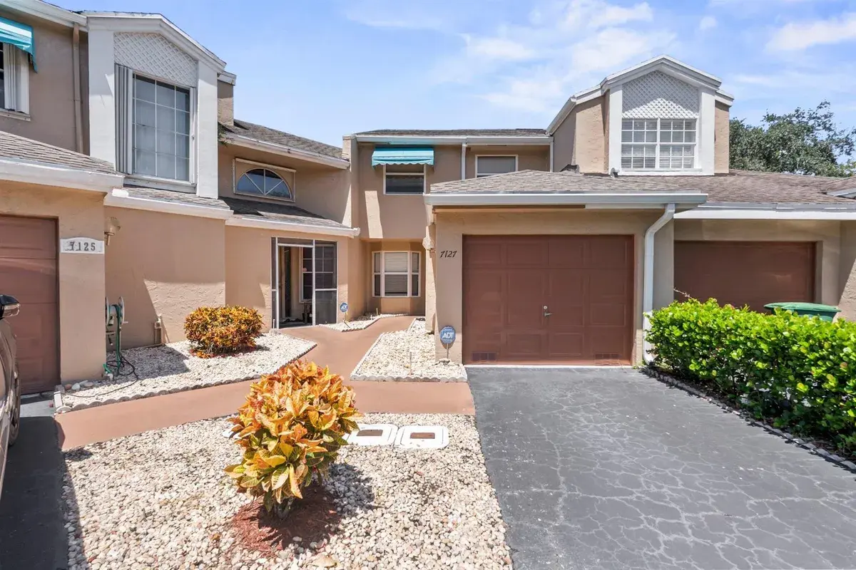 7127 WOODMONT Way # 7127, Tamarac FL 33321