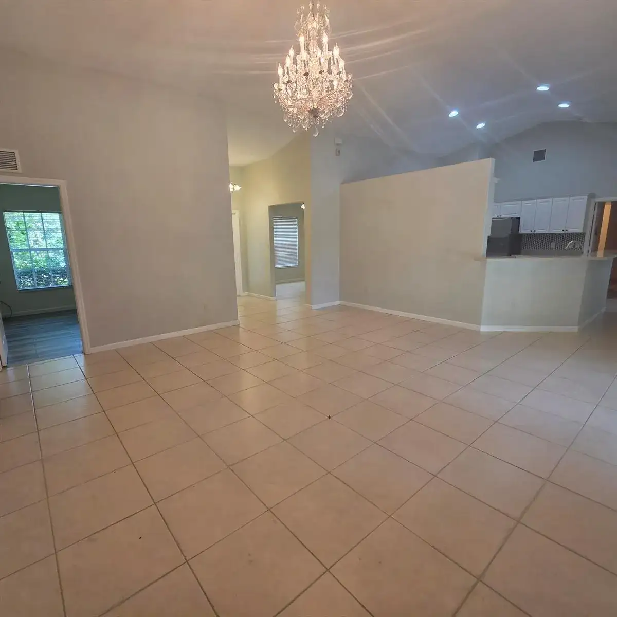 981 SW McCracken Avenue, Port St. Lucie FL 34953 photo 3